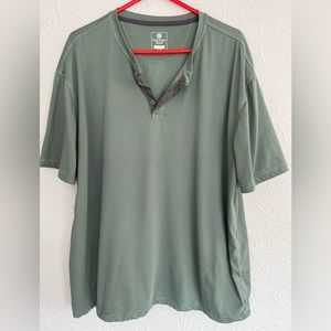 Flatwoods Threads Men's GreenShort Sleeve Shirt 3 Button Crew Neck Size XXL